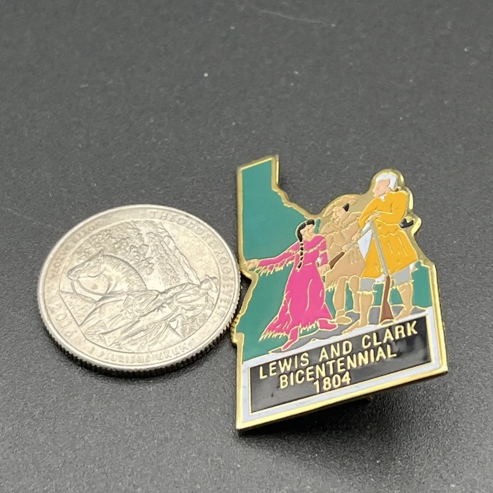 Lewis And Clark‎ Bicentennial 1804 Idaho State Outline Lions Club Lapel Hat Pin